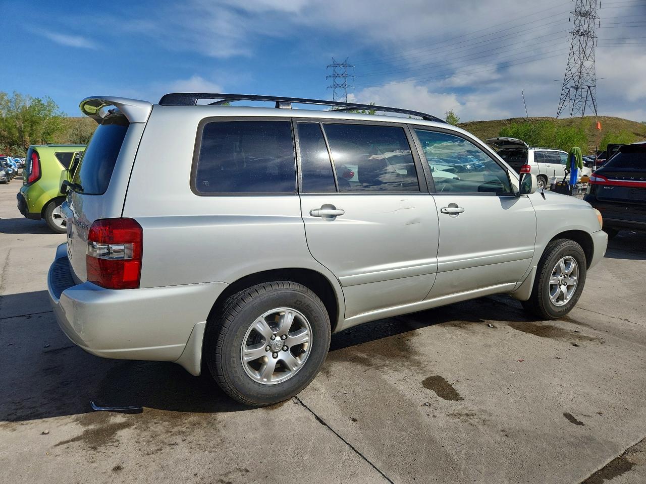 Toyota Highlander Base