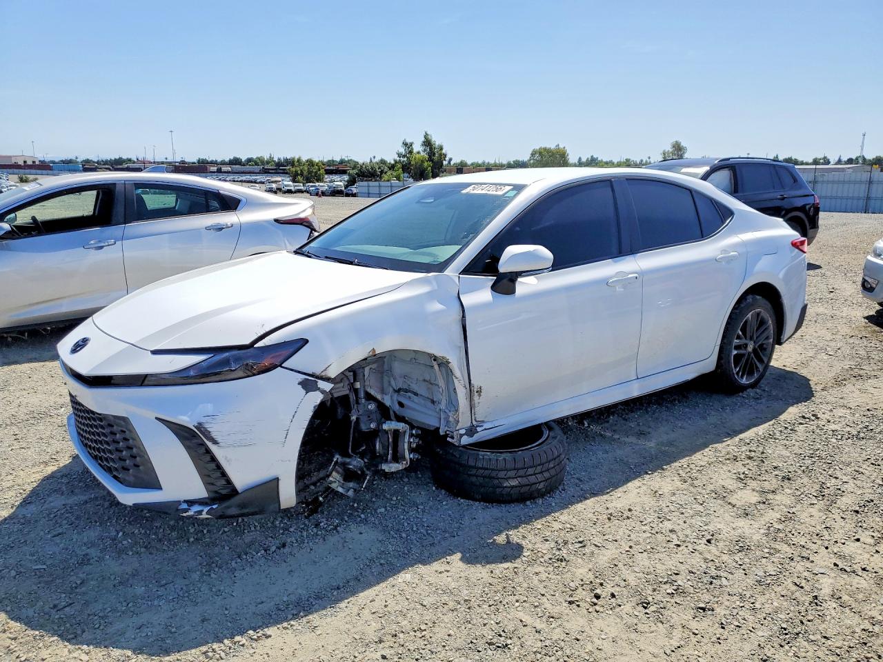 Salvage Toyota Camry Image