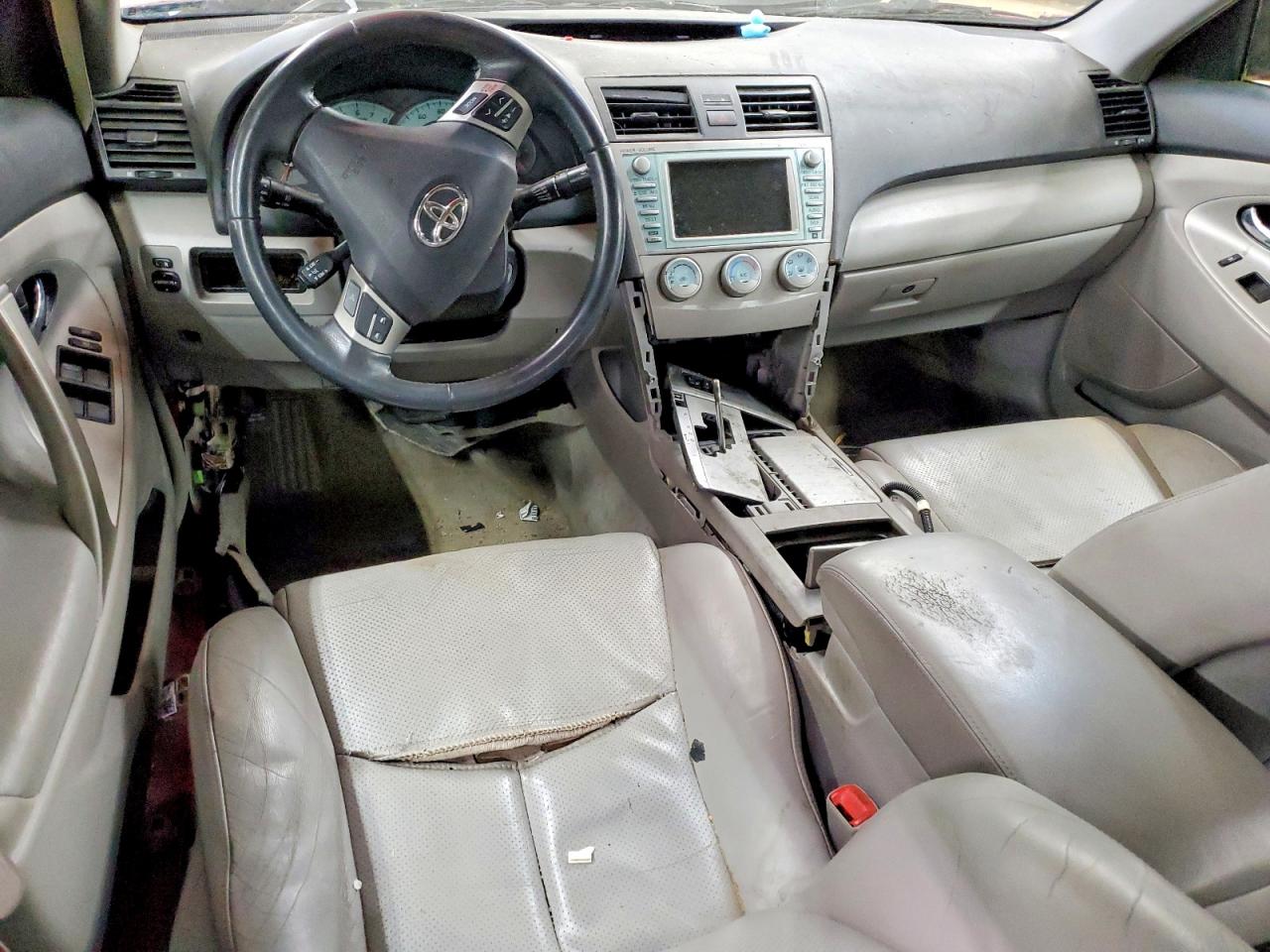 Toyota Camry Se V6