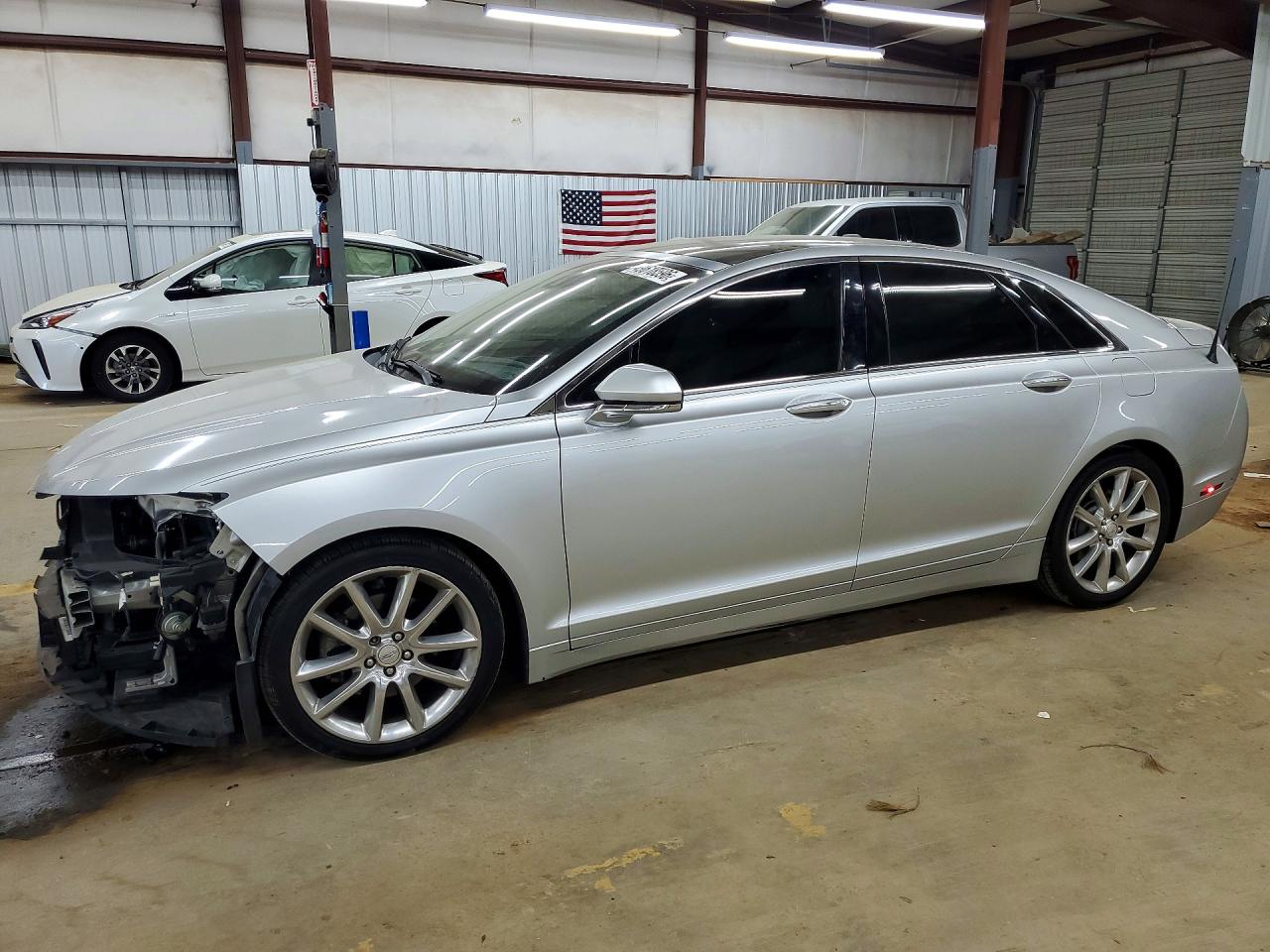 Salvage Lincoln MKZ Image