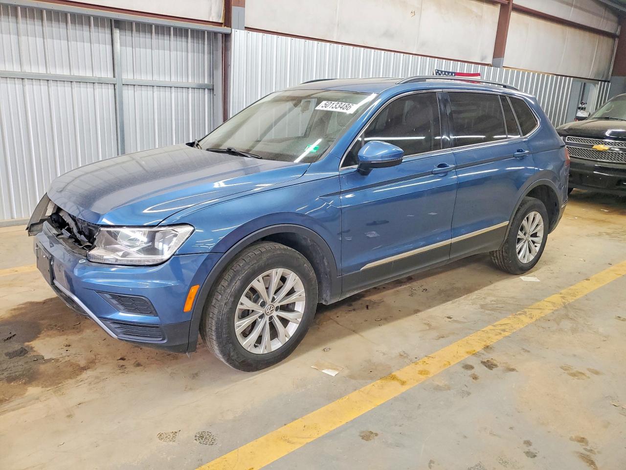 Salvage Volkswagen Tiguan Image