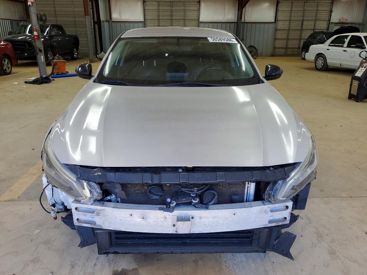 Nissan Altima Sr