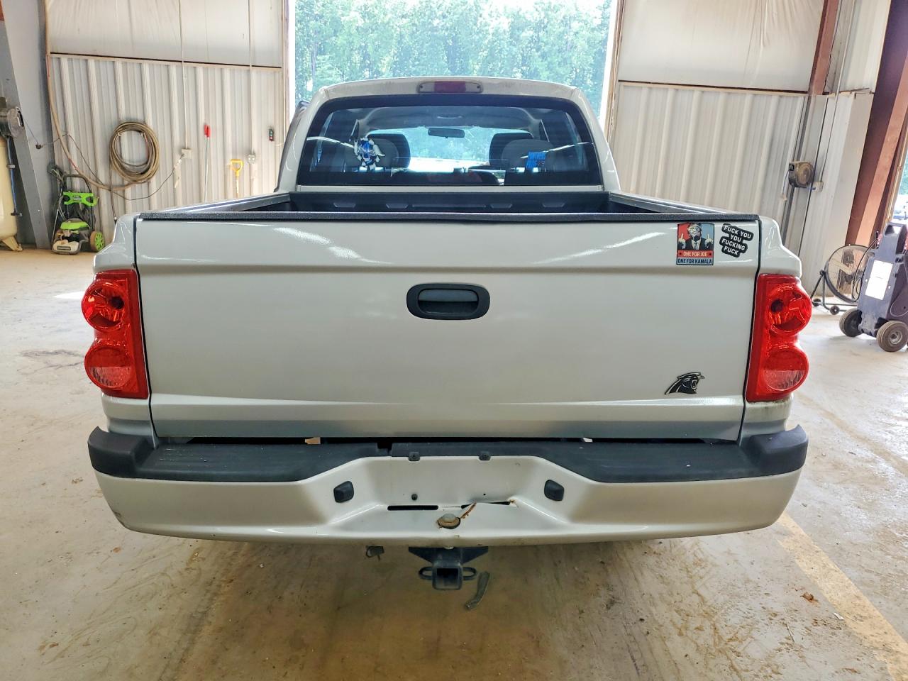 Dodge Dakota Sxt