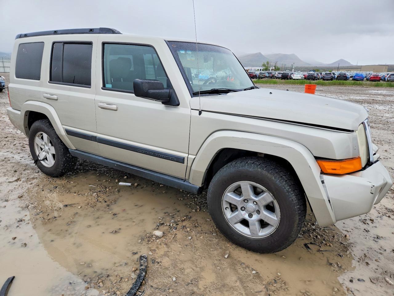 Jeep Commander