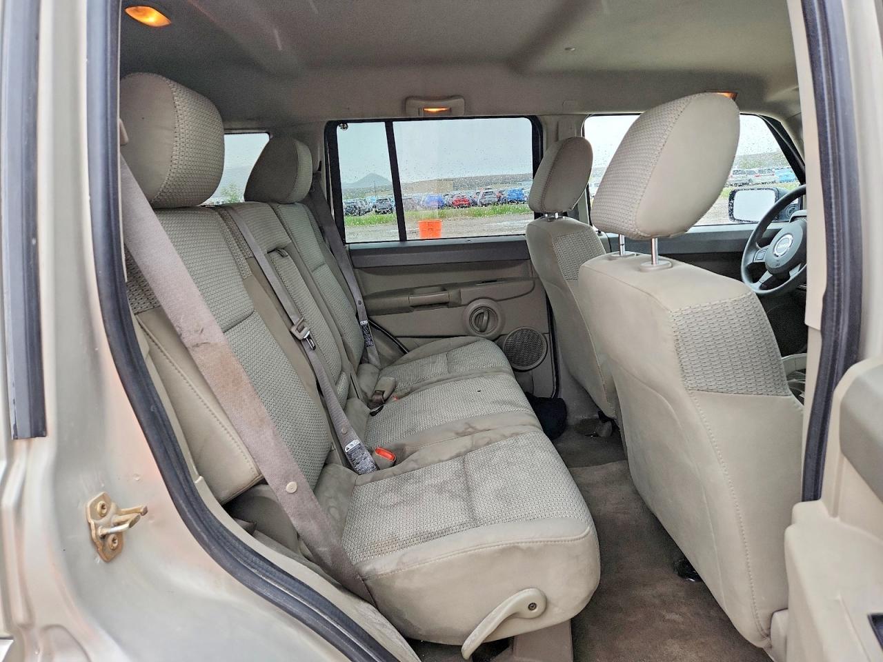 Jeep Commander