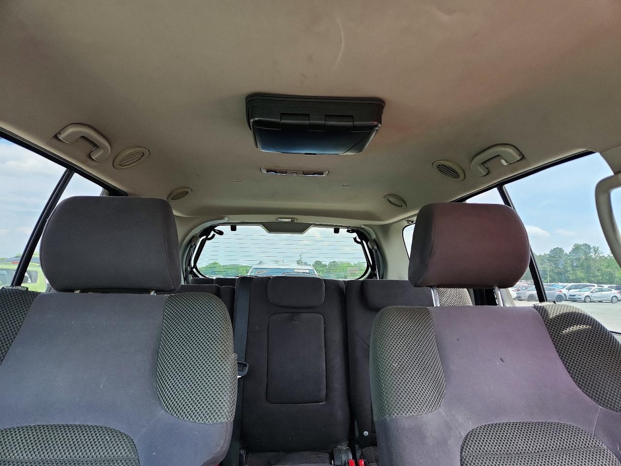 Nissan Pathfinder S