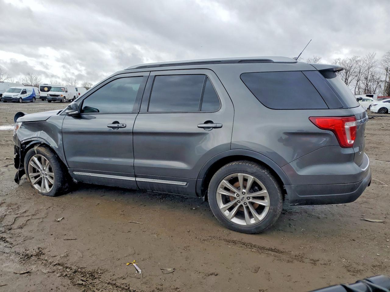Ford Explorer Xlt