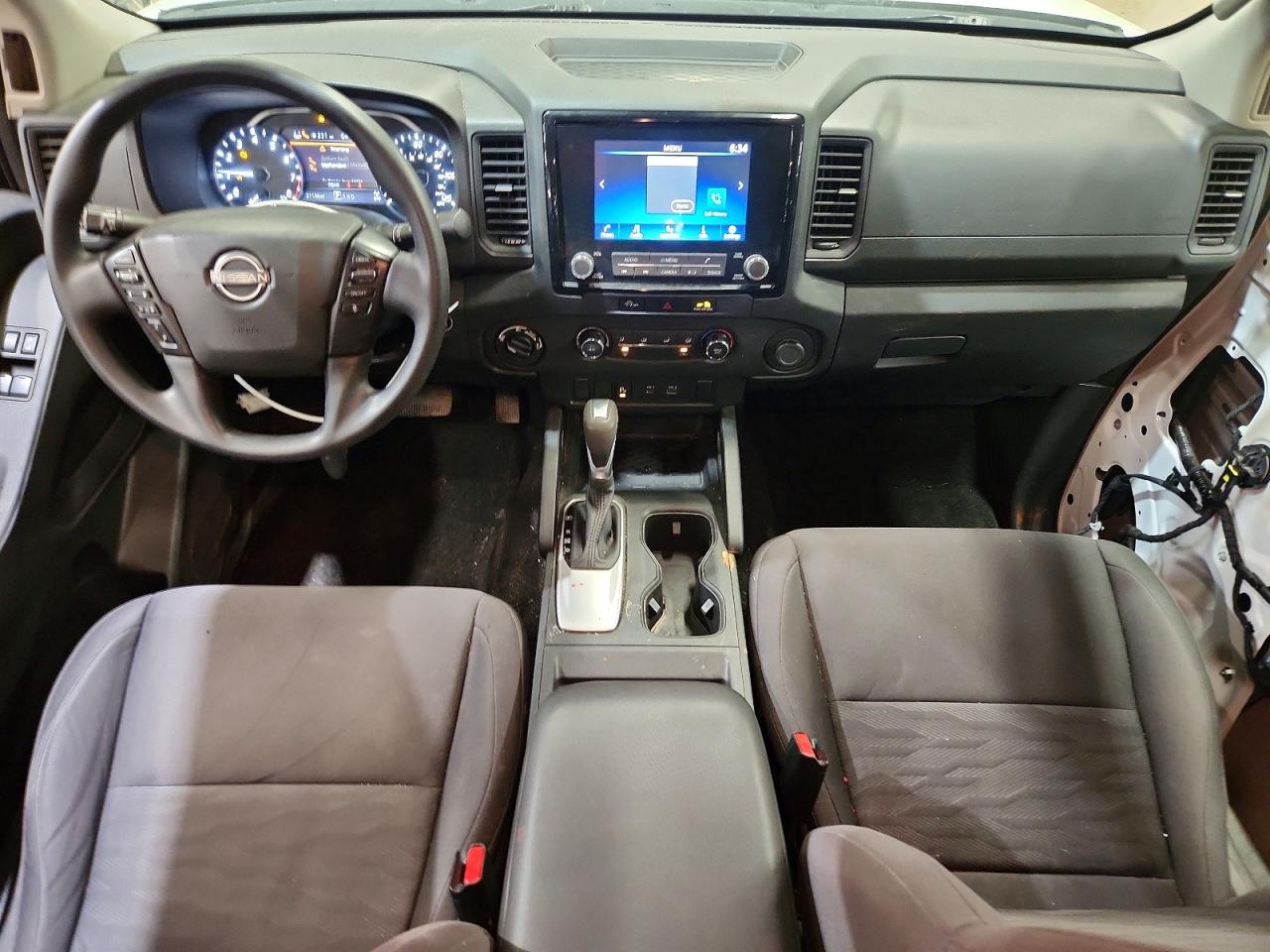 Nissan Frontier S