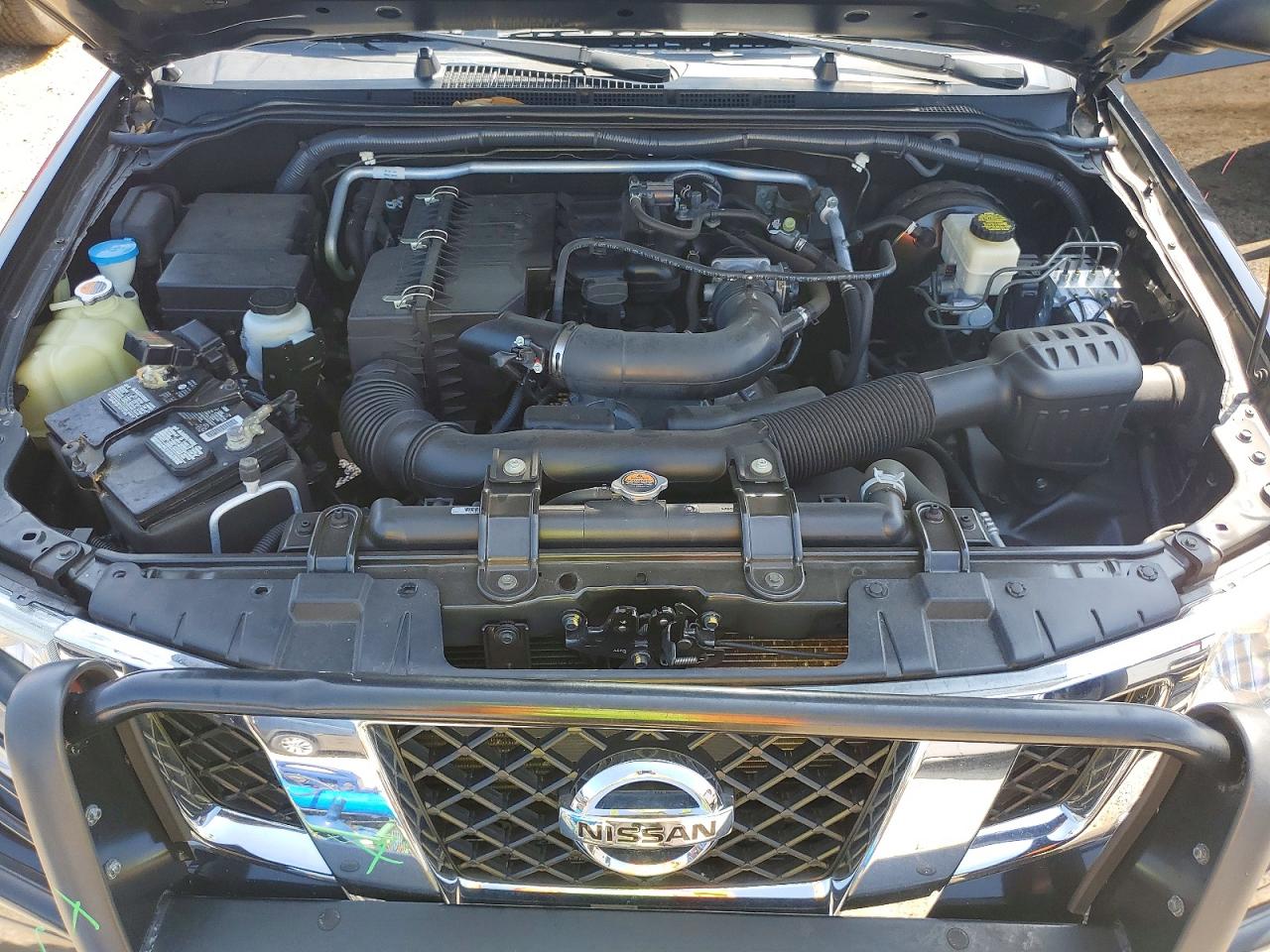 Nissan Frontier Sv