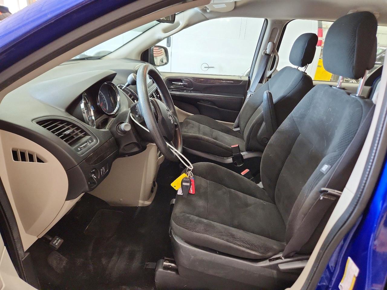 Dodge Caravan Se