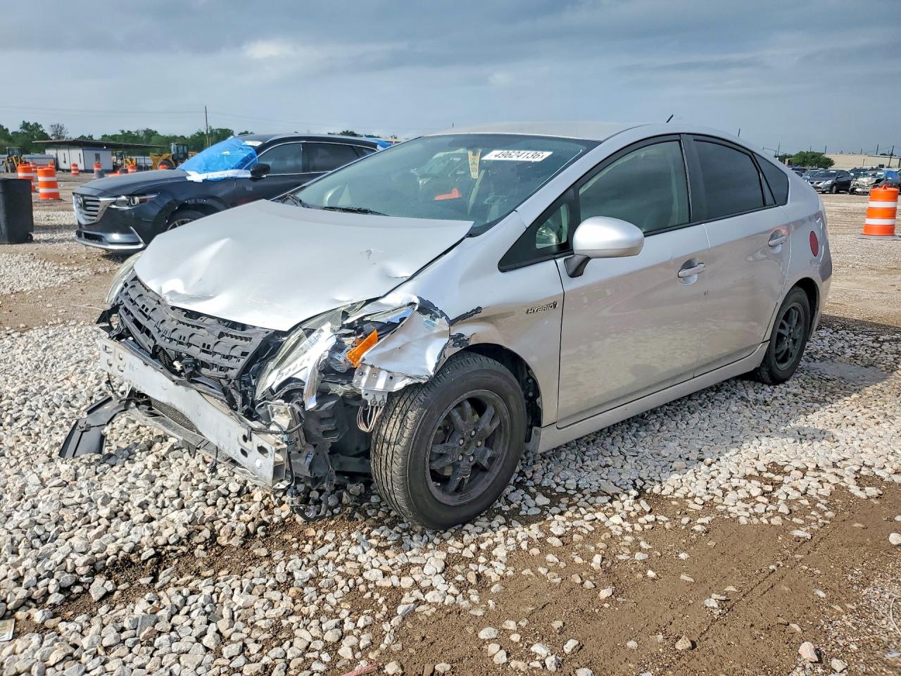 Salvage Toyota Prius Image