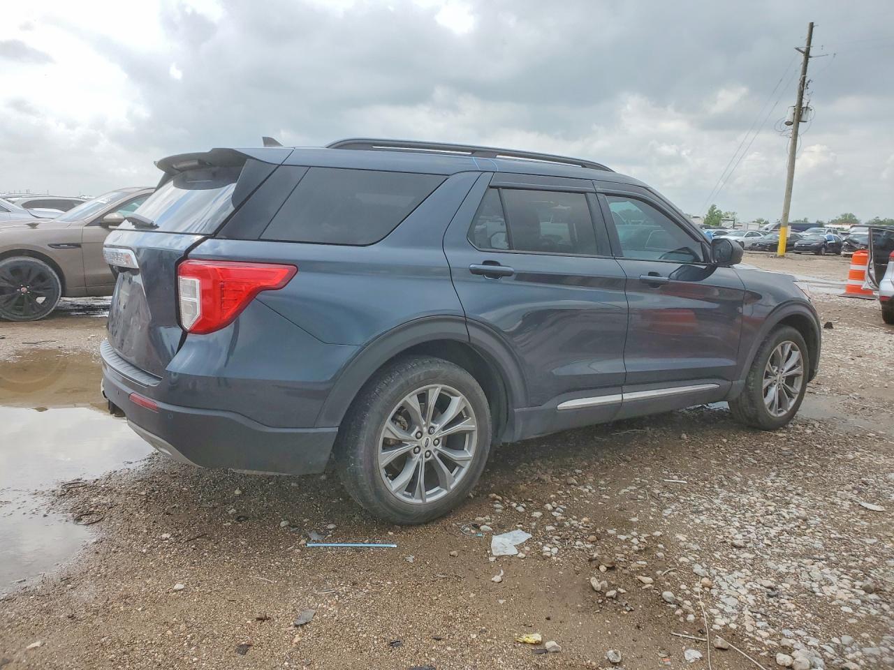 Ford Explorer Xlt