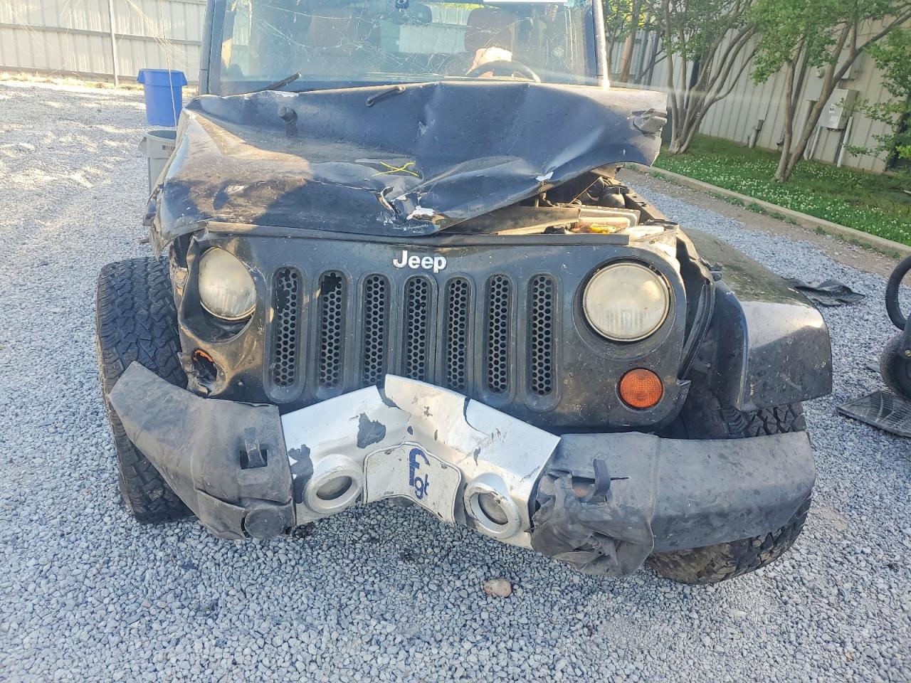 Jeep Wrangler Sahara