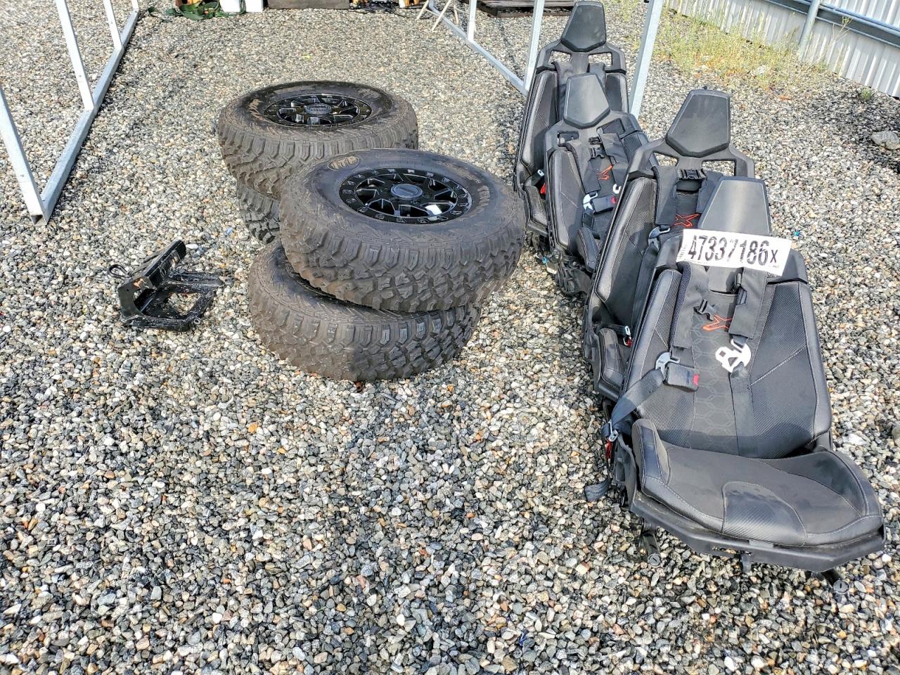 Can-Am Maverick R