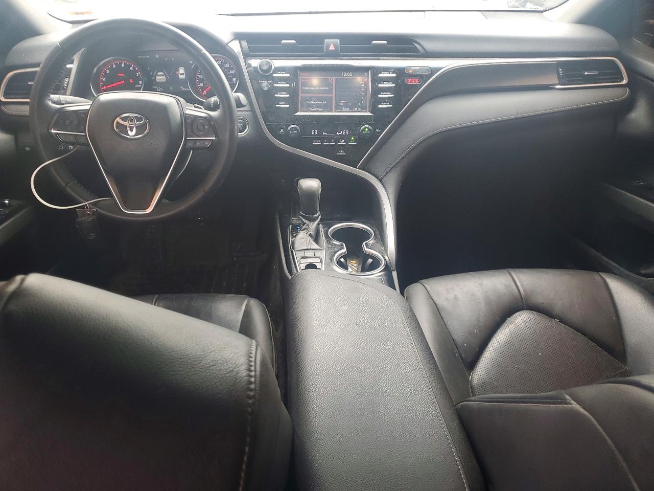 Toyota Camry Xse