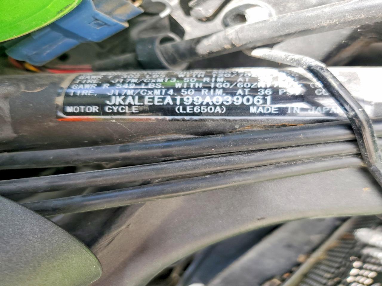 Kawasaki Le650 A A