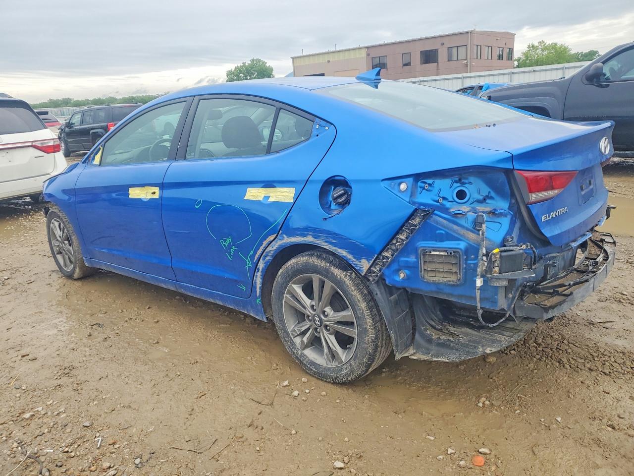 Hyundai ELANTRA Value Edition