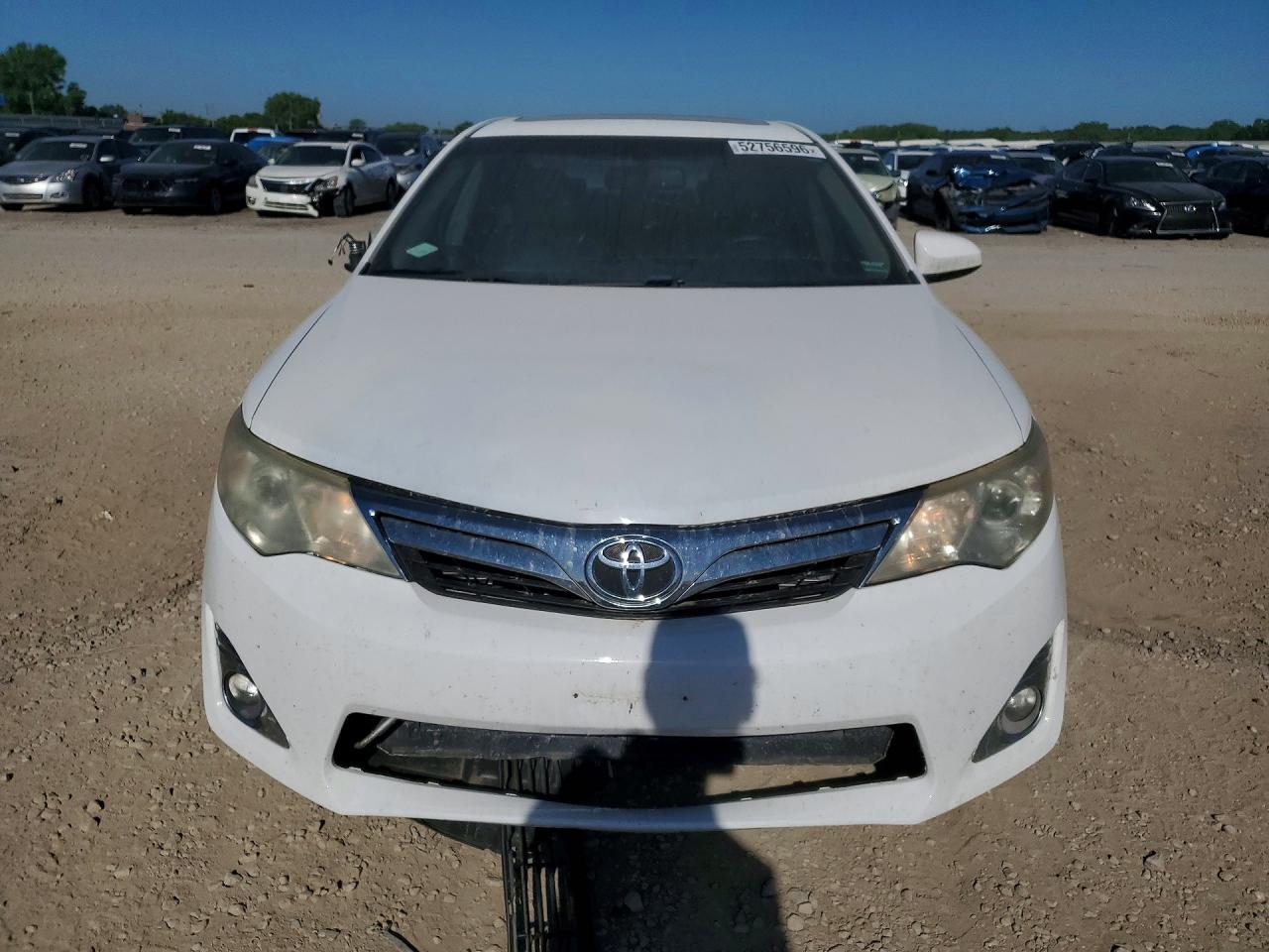 Toyota Camry Xle