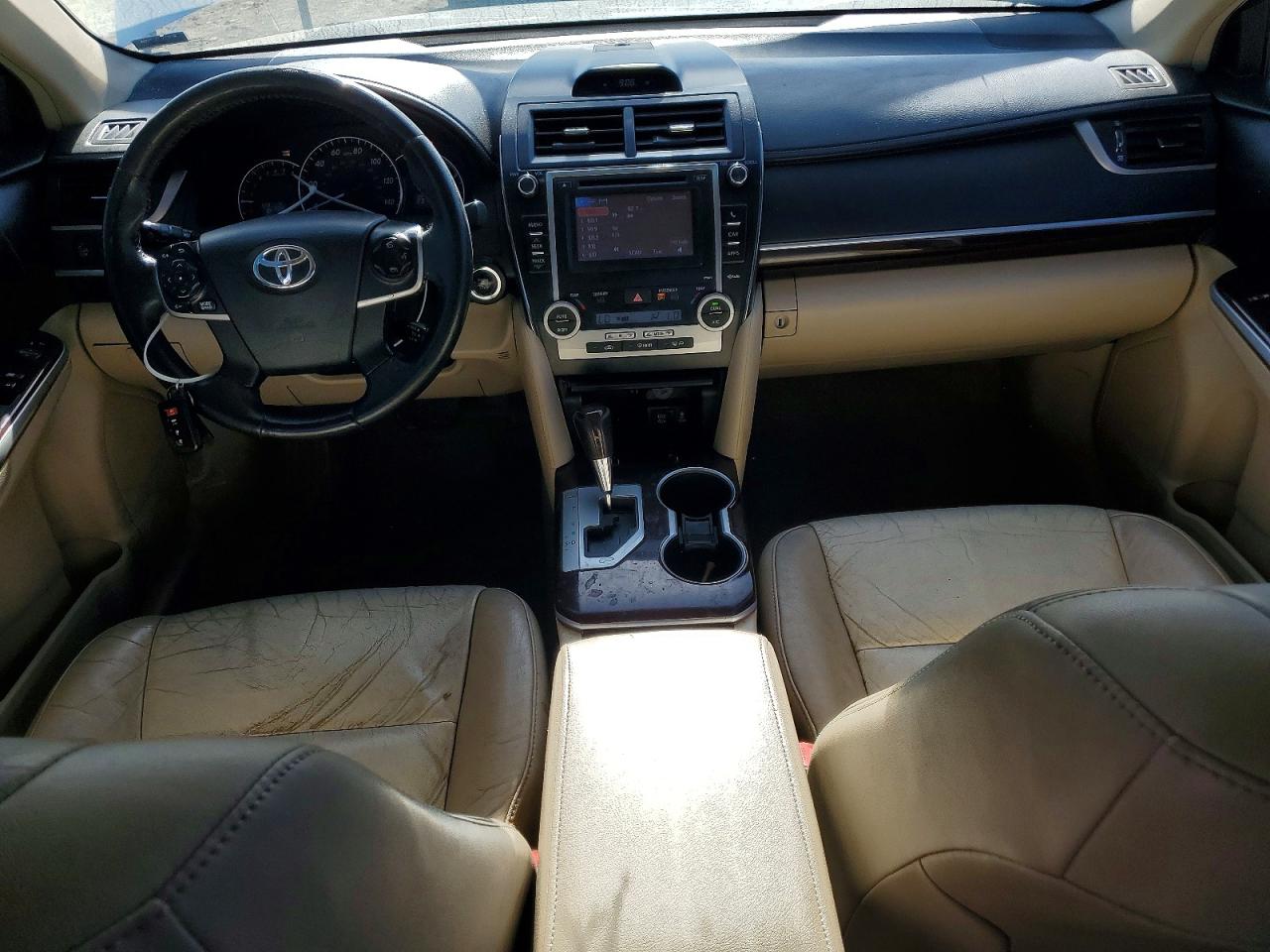 Toyota Camry Xle