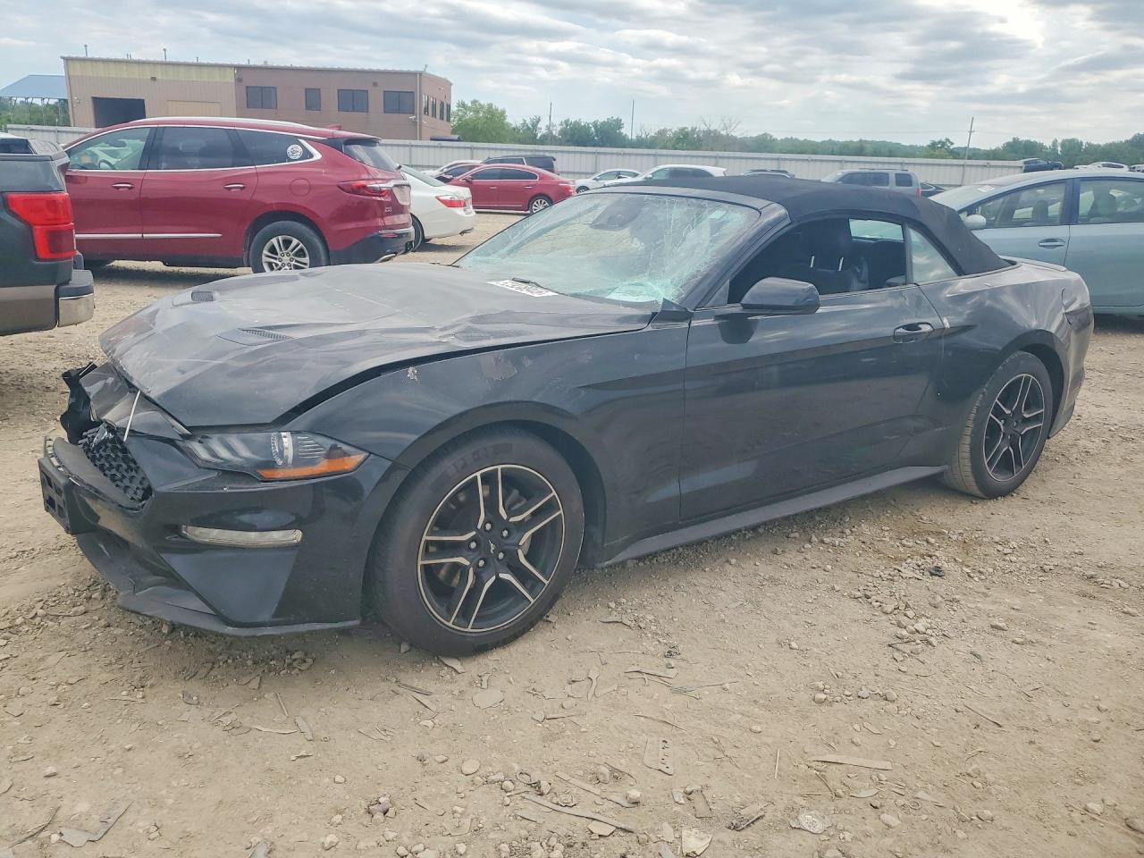 Salvage Ford Mustang Image