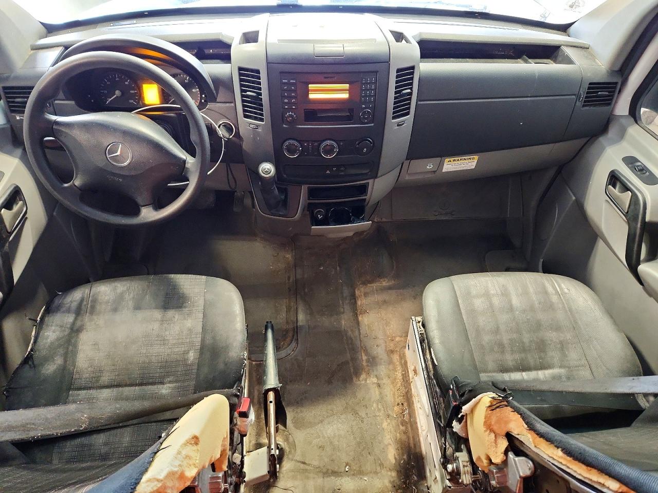 Mercedes-Benz Sprinter 2500