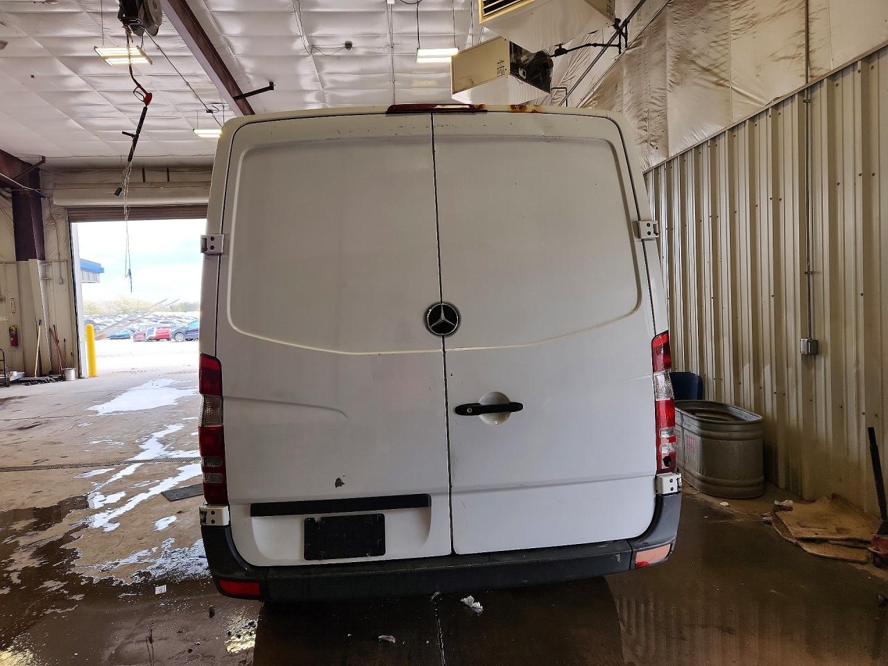 Mercedes-Benz Sprinter 2500