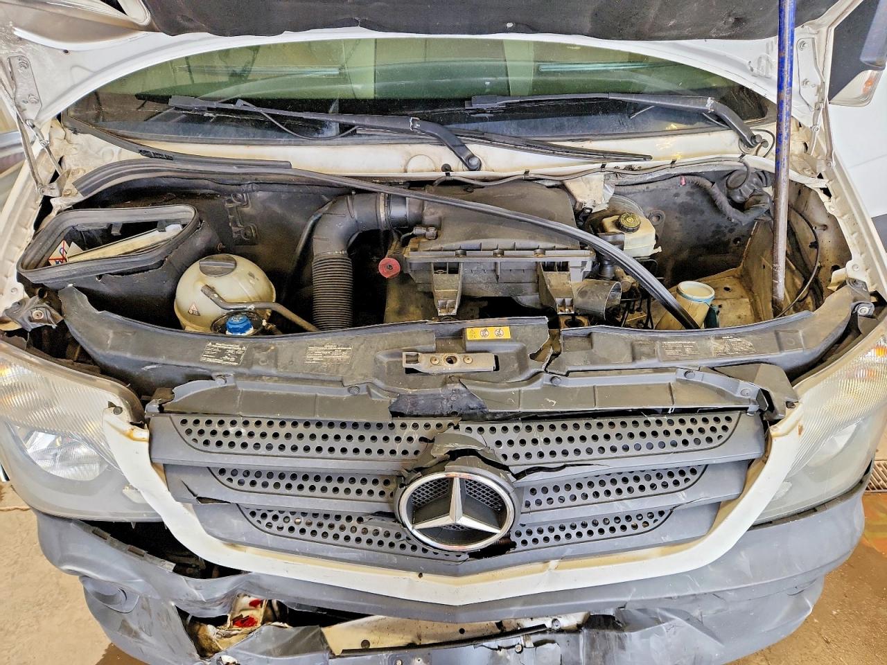 Mercedes-Benz Sprinter 2500