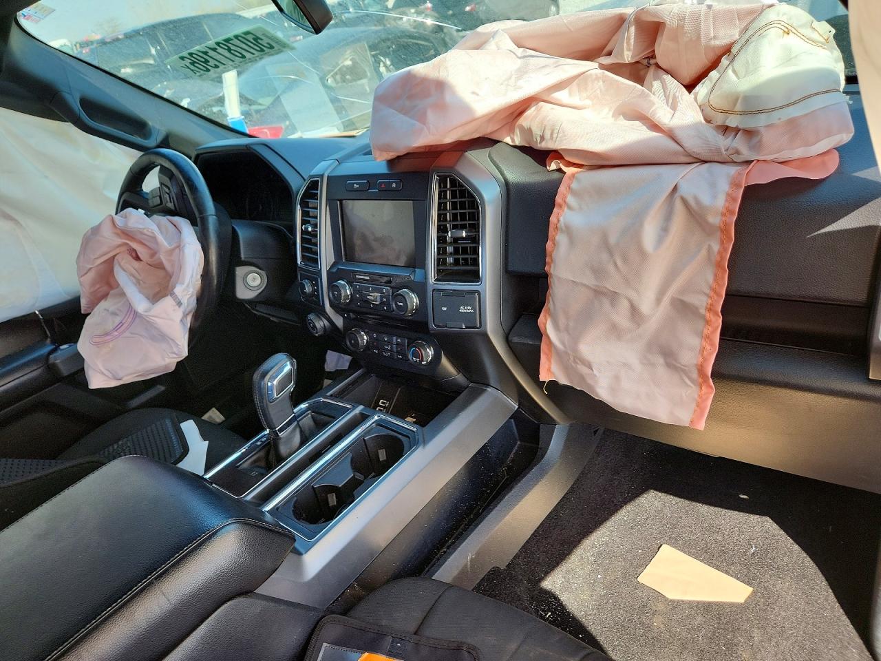 Ford F-150 Super Cab