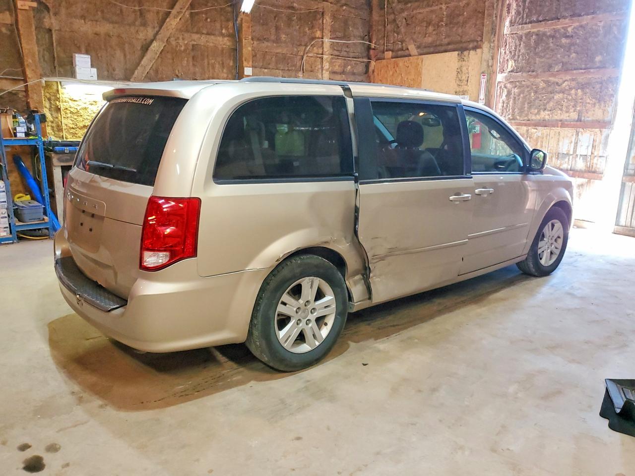 Dodge Caravan Sxt
