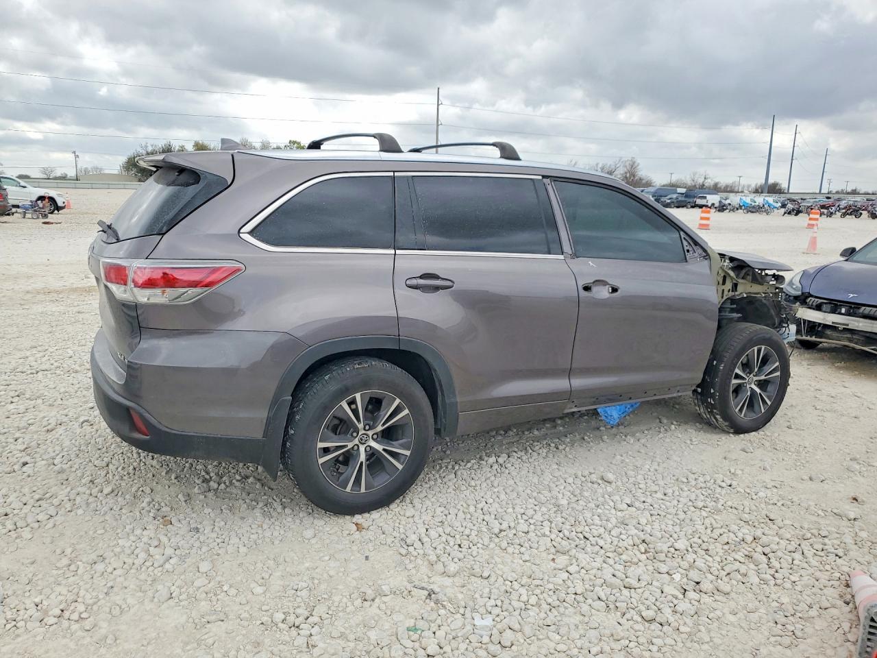 Toyota Highlander Xle