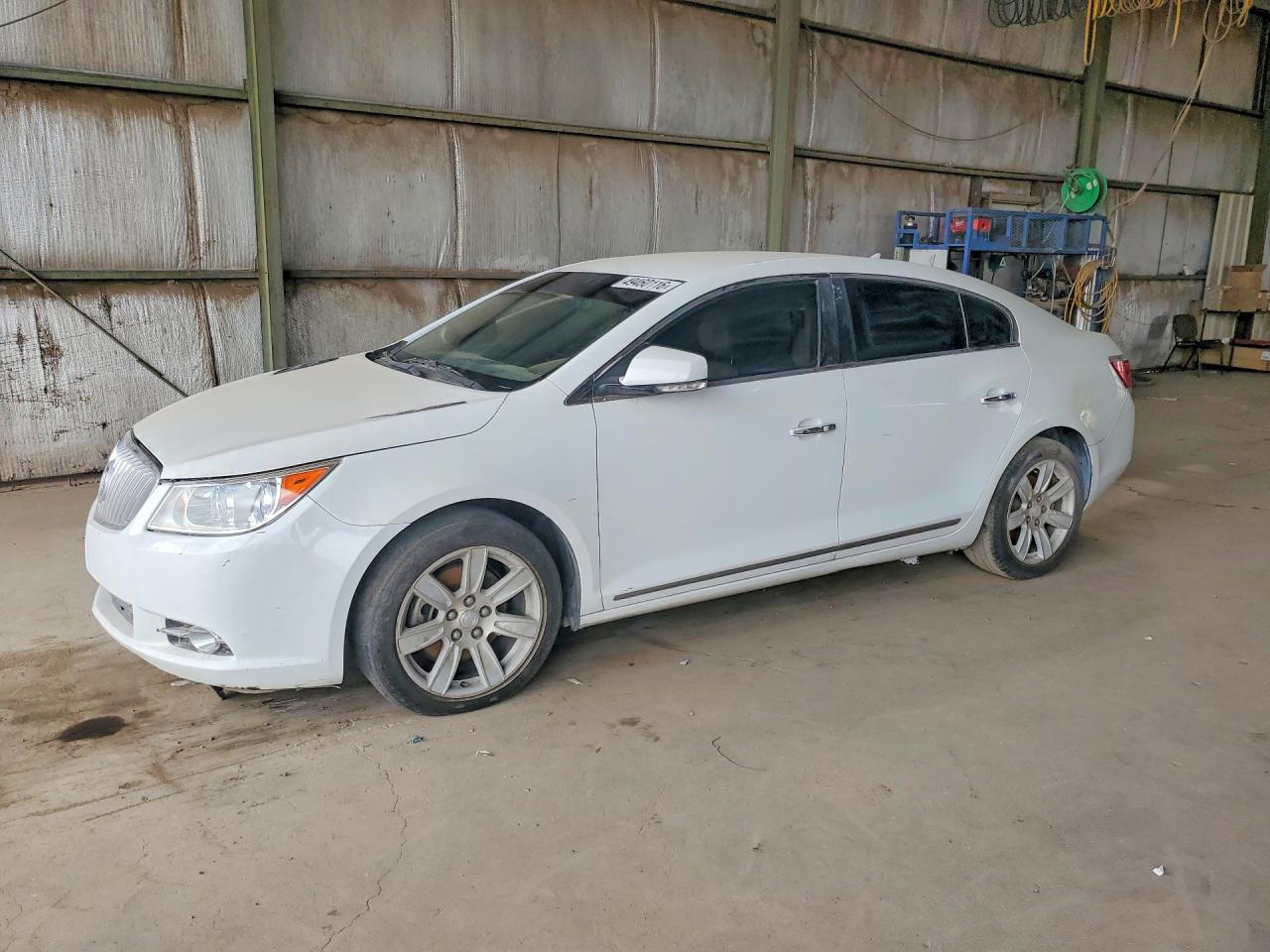 Salvage Buick LaCrosse Image