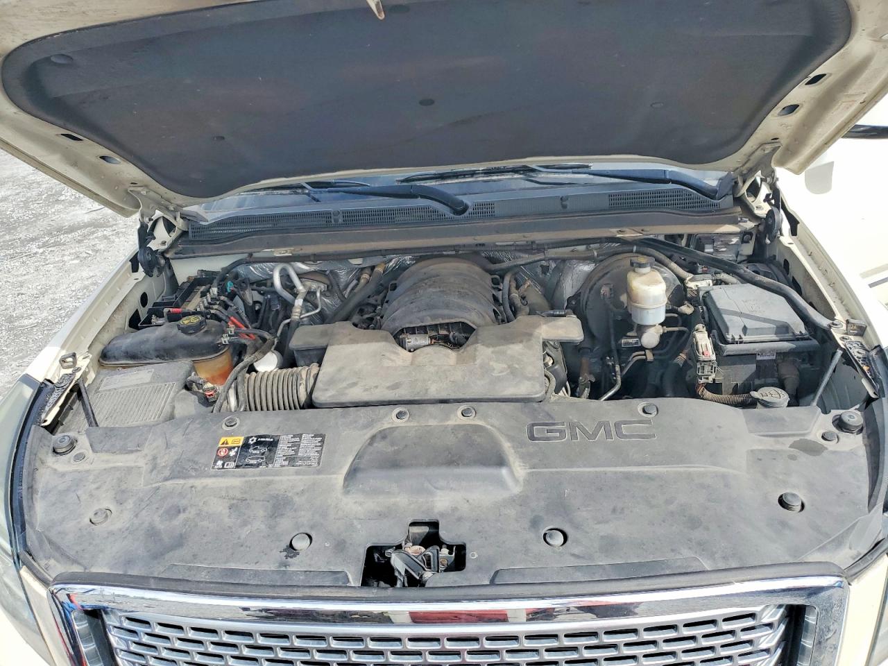 GMC Yukon Denali