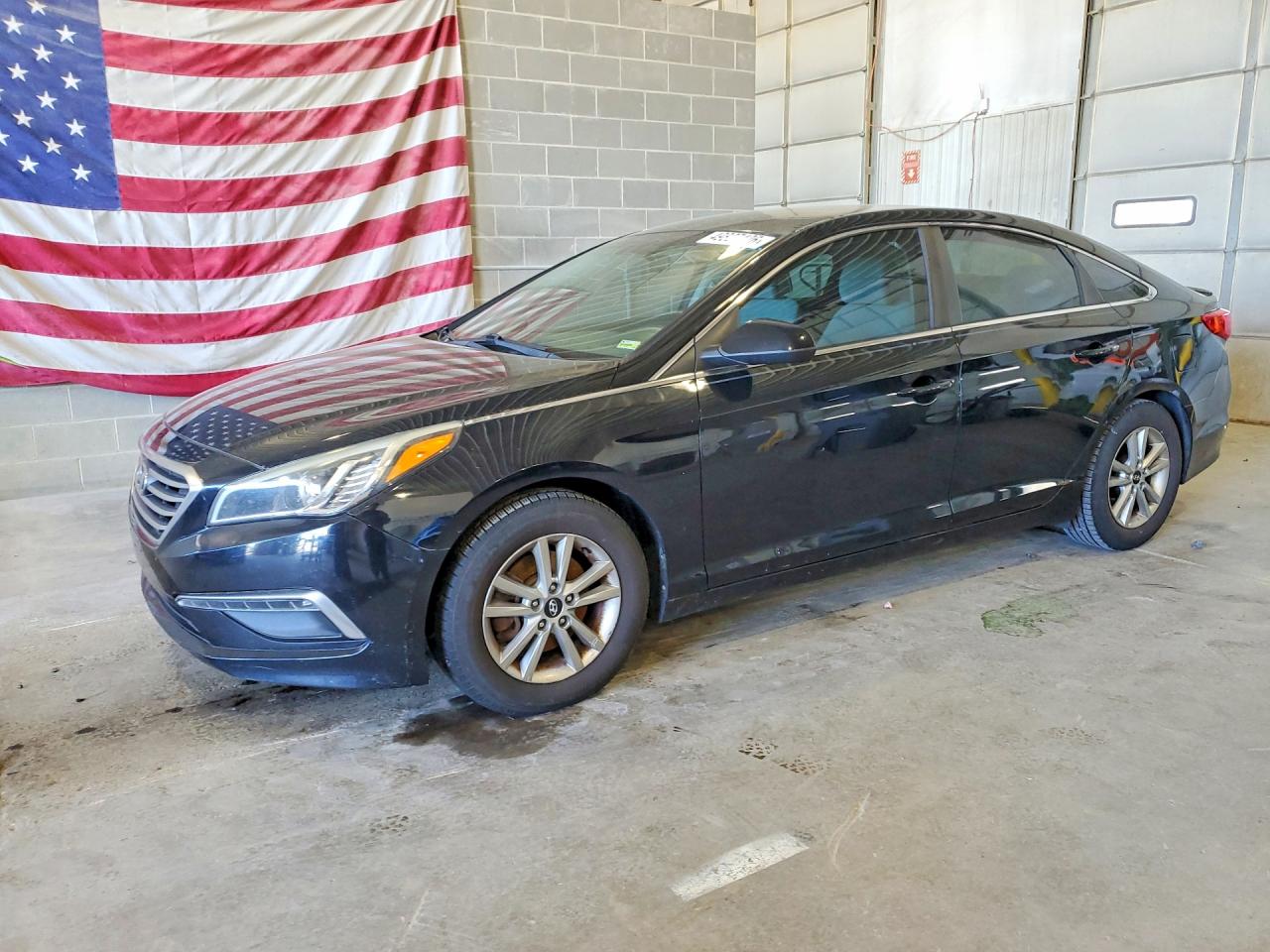 Salvage Hyundai SONATA Image