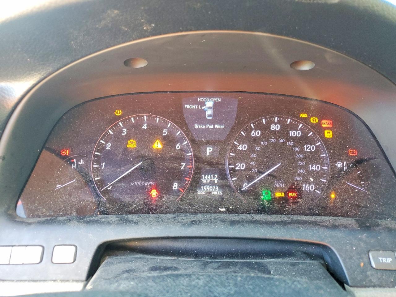 Lexus LS Base