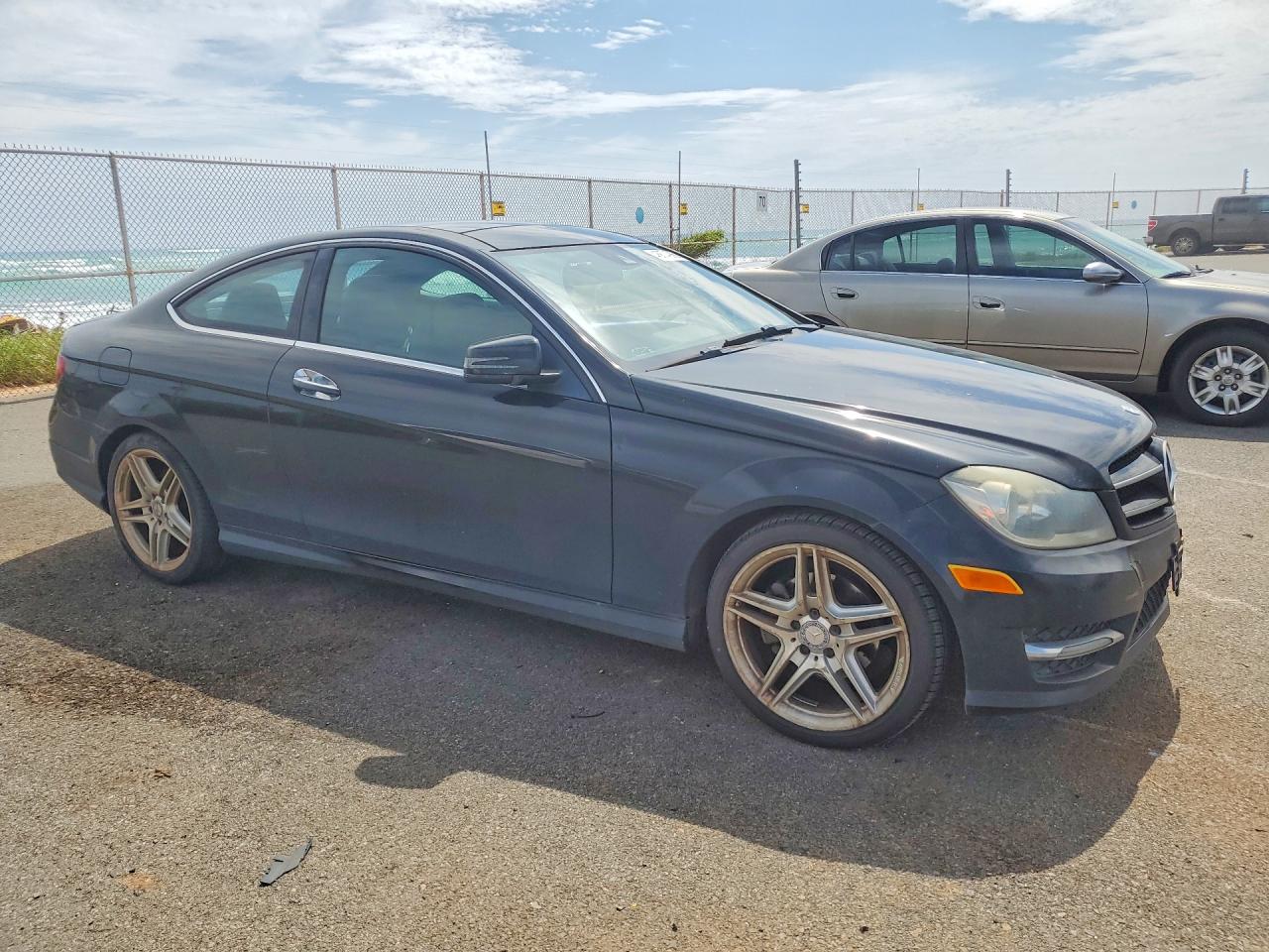 Mercedes-Benz C-Class 250