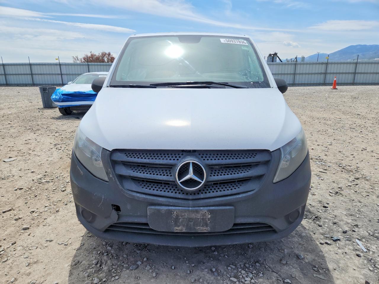 Mercedes-Benz Metris