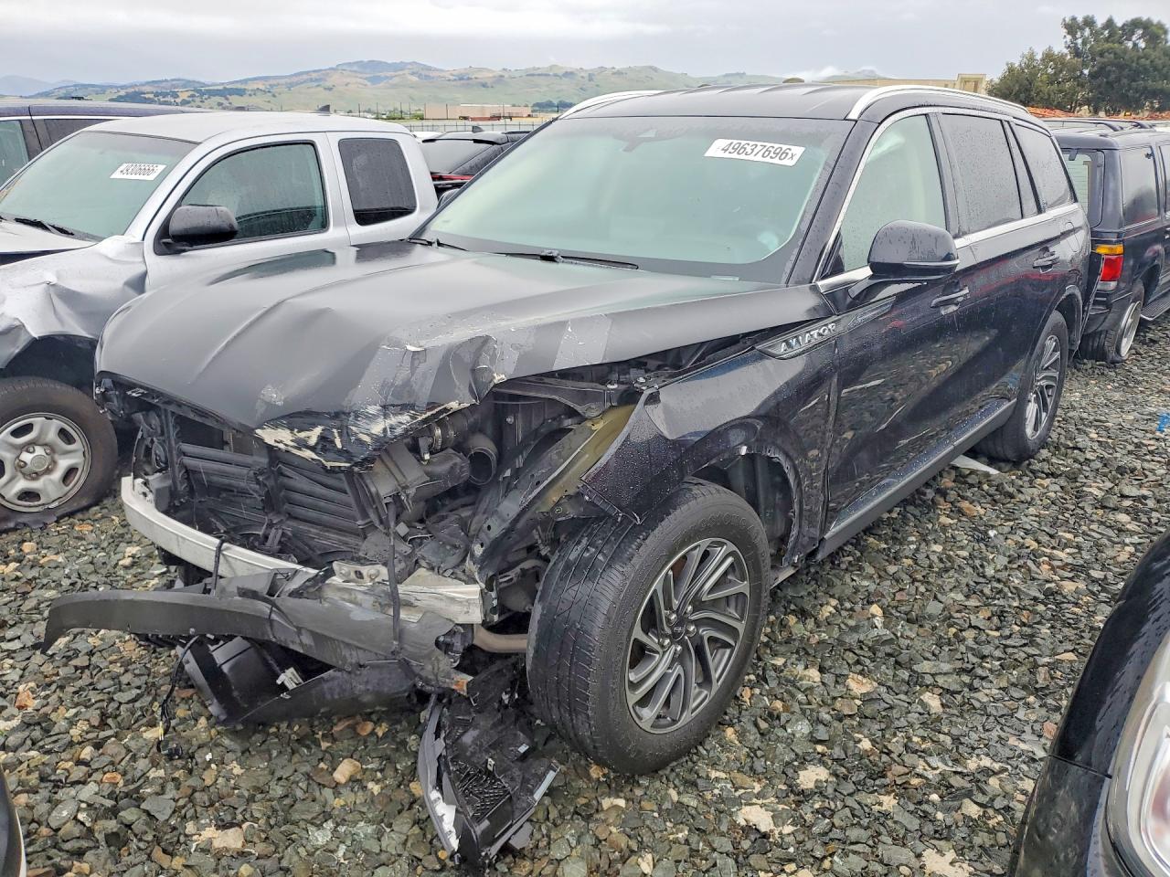 Salvage Lincoln Aviator Image