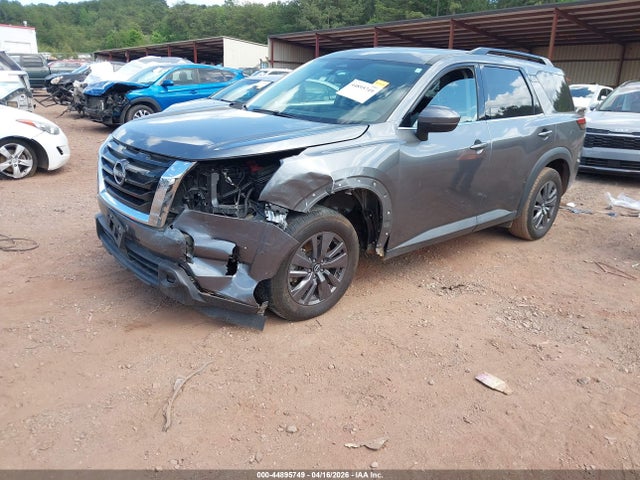 Nissan Pathfinder Sv 2wd