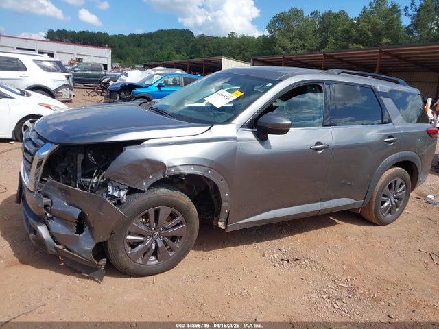 Nissan Pathfinder Sv 2wd
