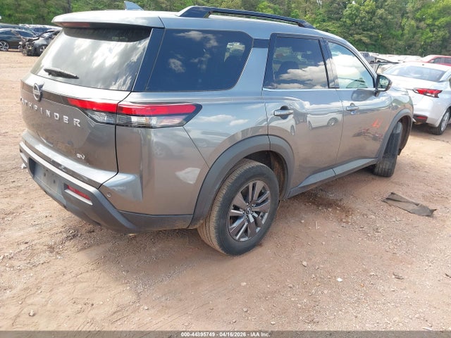 Nissan Pathfinder Sv 2wd