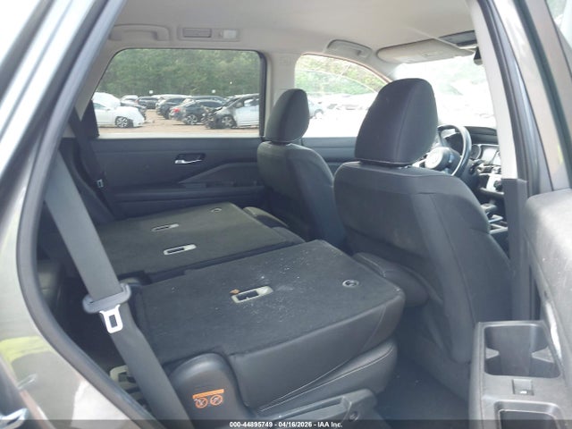 Nissan Pathfinder Sv 2wd
