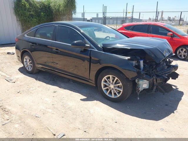 Salvage Hyundai SONATA Image
