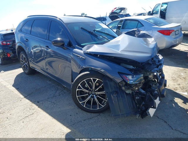 Salvage Mazda Cx Image
