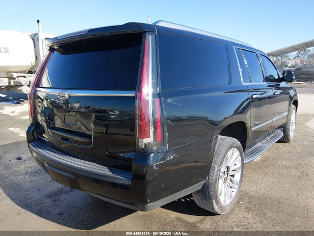 Cadillac Escalade Luxury