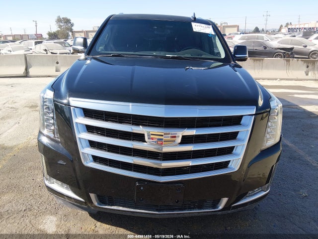 Cadillac Escalade Luxury