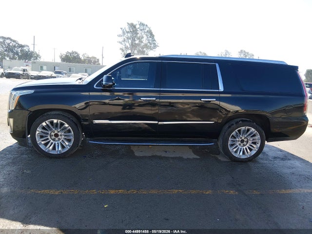Cadillac Escalade Luxury