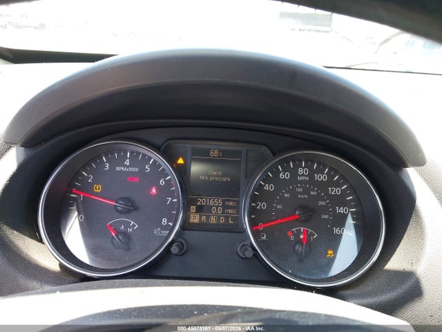Nissan Rogue Sv