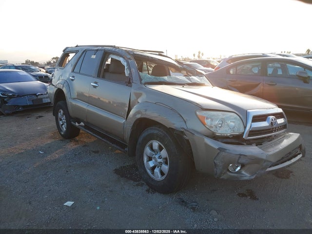 Toyota 4Runner Sr5 V6