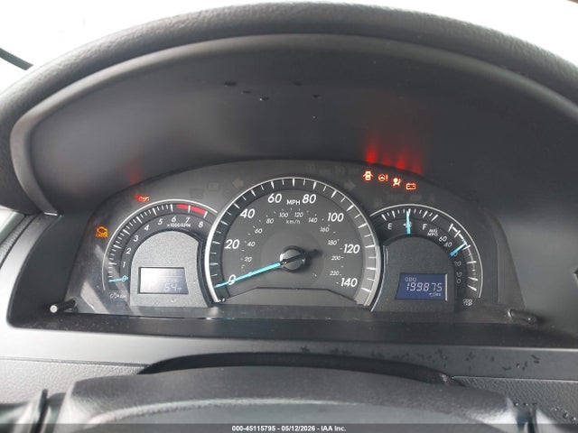 Toyota Camry Le