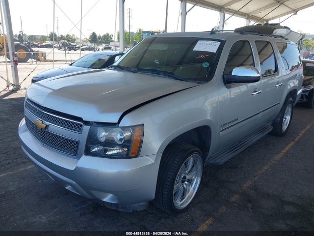Chevrolet Suburban 1500 Ltz